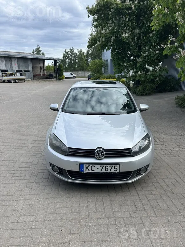 Volkswagen Pārdodu 2009. gada VW Golf 6. Mašīna ir ekonomiska