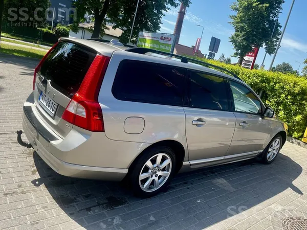 Volvo Laba diena. Pārdošu savu Volvo V70 D5 2.4D 136kw ,