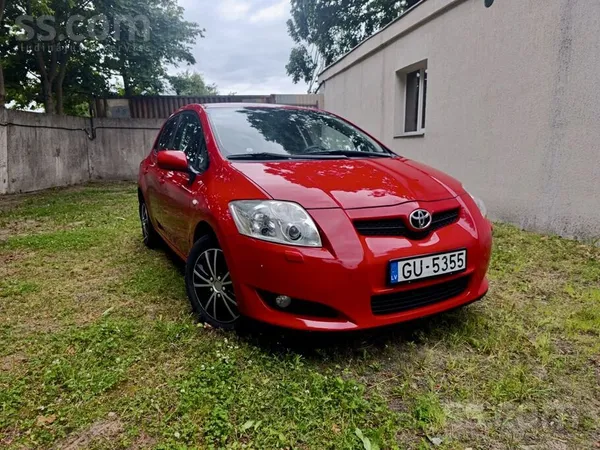 Toyota Машина полностью исправна, свежий ТО. 