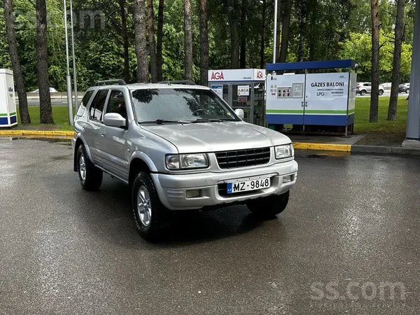 Opel Opel Frontera 2.2 dizelis Pilnigi Jauna T. A 4X4 ,
