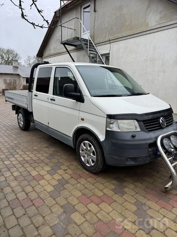 Volkswagen Pārdod pilnpiedziņas Volkswagen Transporter kravas