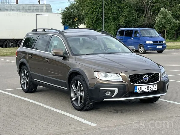 Volvo Pārdodu 2016. Gada Volvo XC 70 2.4 Dīzelis 4×4 Awd