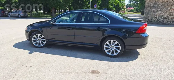 Volvo Auto ievests no Francijas 2022 gadā, Volvo S80, 2.