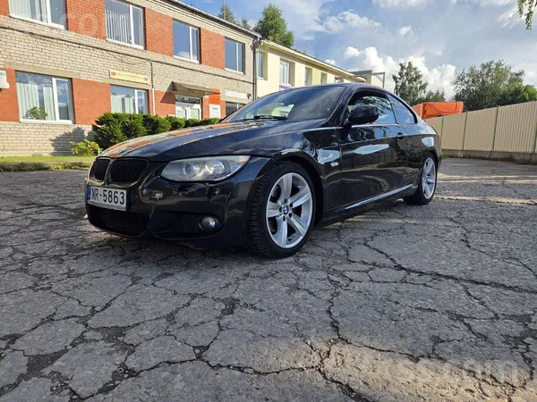Facelift / BMW 320 2.0 Dīzelis 135kw / 181zs, automātiskā. M pakotne origina