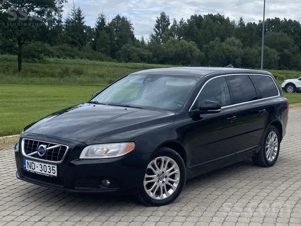 Volvo Jauna TA. Pārdodam Volvo V70. 2.0D(120Kw). 6 ātrum