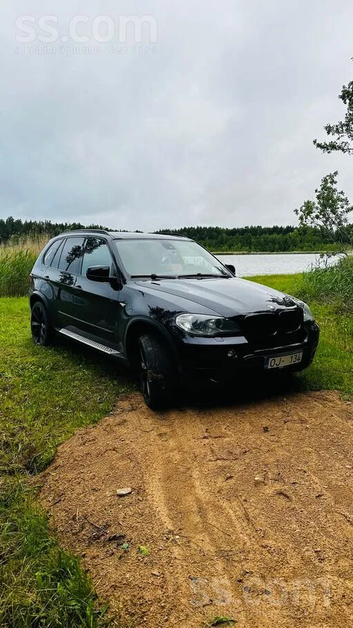 BMW Pārdodu BMW X5 E70, 2011. gada.