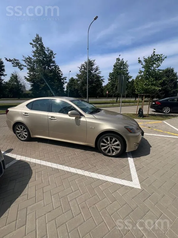 Lexus Продаю Lexus IS 250 в хорошем состоянии, являюсь в