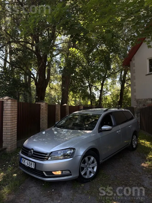 Volkswagen Salīdzinoši cenai un izlaiduma gadam tirgoju auto,