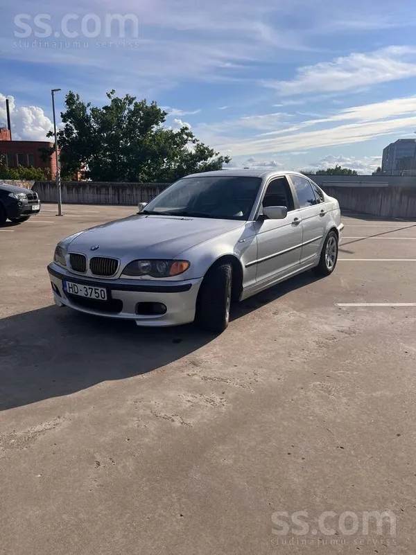 BMW Продаю бмв е46 320 2.2i, автомат. 