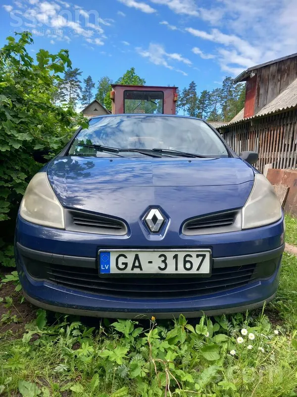Pārdodu Renault Clio 1.5 dīzelis. Mazs nodoklis ekspluatācijas nodoklis – 60 Eur gadā. Lietota Latvijā, tādēļ nobraukums ir p ...