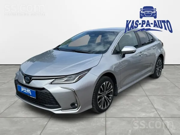 Toyota Corolla, 2023 gada, 91 000 km, 1, 8 mildhybrid, bagātīgs aprīkojums