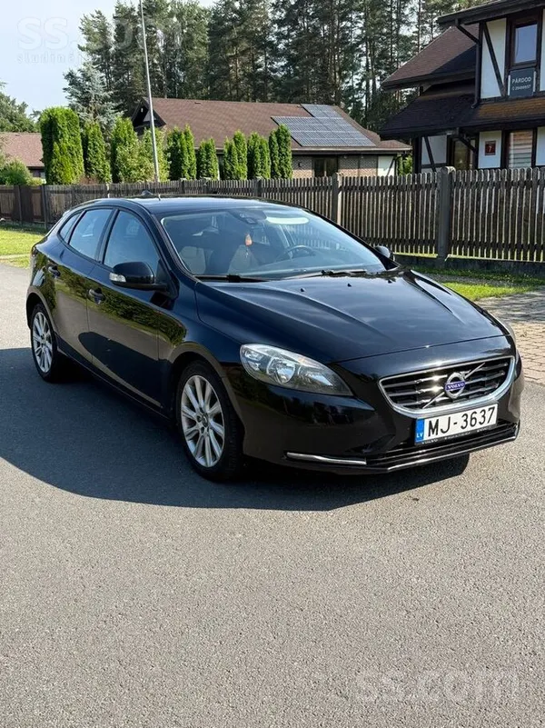 Volvo Spec cena tikai 7 dienas. Auto labā stāvoklī, auto