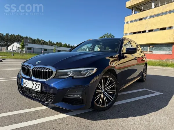 BMW Pārdod koptu BMW 320d X-Drive. 
