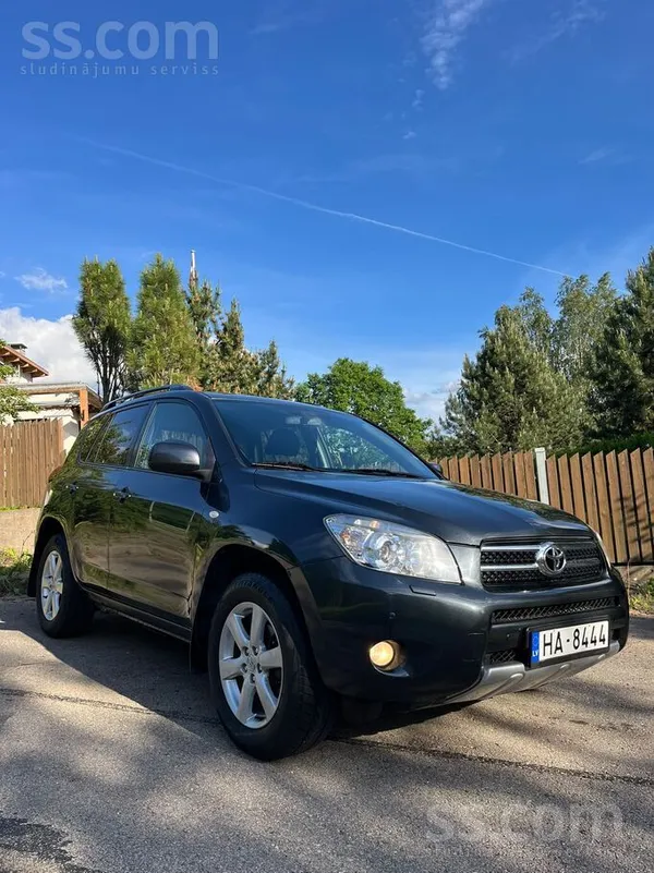 Toyota Automāts. Pilnpiedziņa. Rav4 2.0 16v. Auto labā te