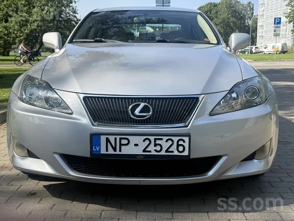 Lexus Lexus IS 250 2.5 V6