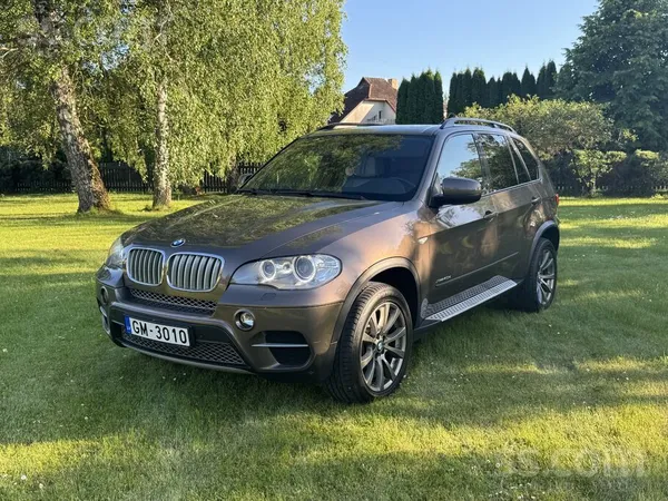BMW Pārdodu X5 E70 40d, oriğināls nobraukums 190 tūkst