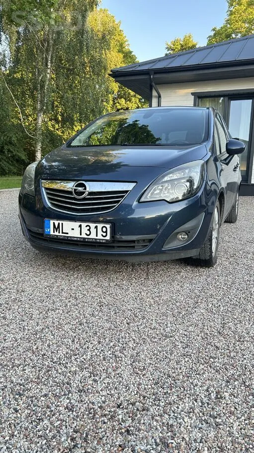 Opel Pārdodu labi uzturētu Opel Meriva, viena pilnām ko
