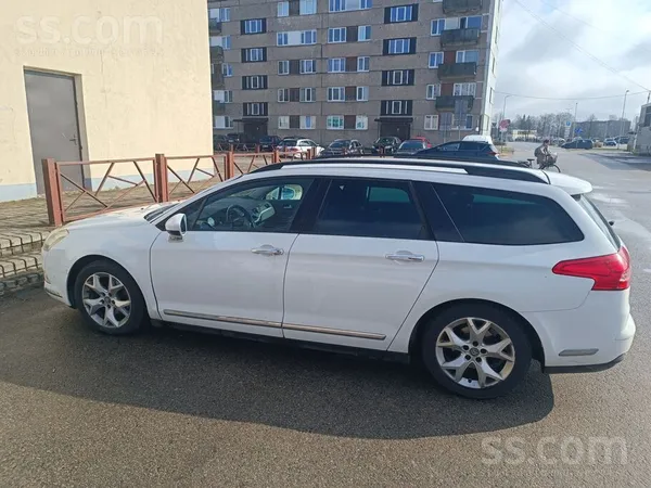 Citroen Pardodu citroen c5 tourer exclusive ar 2l dizeļa d