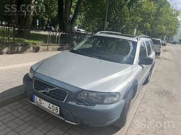 Volvo Pārdodu Volvo Xc70 2004. gada. 2.4 d'izelis, autom