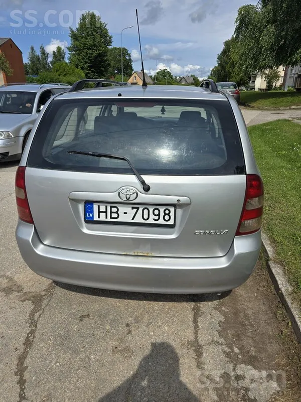 Toyota Pārdodu ekonomisku un uzticamu Toyota Corolla 2.0 