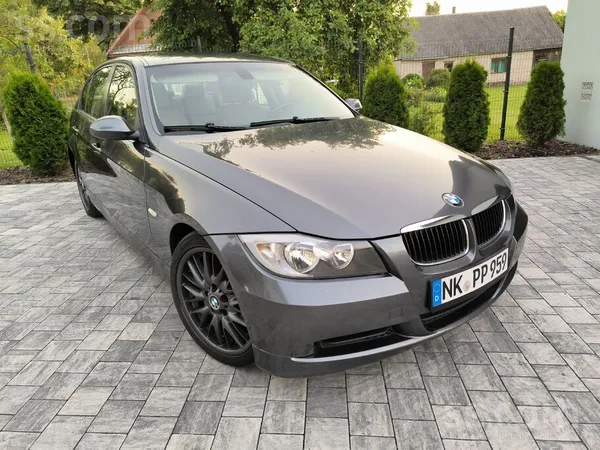 BMW Bmw E90 320d tikko no Vācijas, ar veco labo M47 dz
