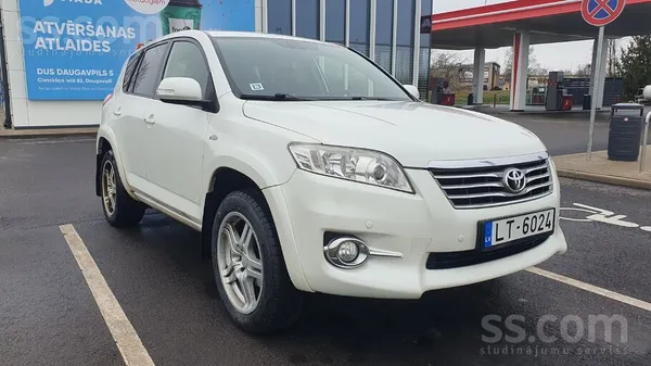 Toyota Продаю авто, нужно менять прокладку на блоке мотор