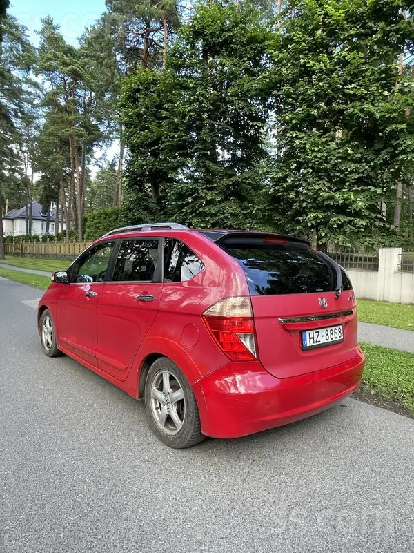 Honda Продается Honda Fr-V, 2008 г. в.