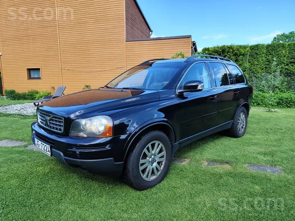 Volvo Pārdodu Volvo Xc90 – plašu, drošu un komfortablu 7
