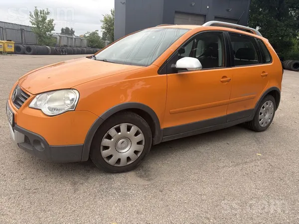 Volkswagen Pārdodam labi nokomplektētu Volkswagen Cross Polo,