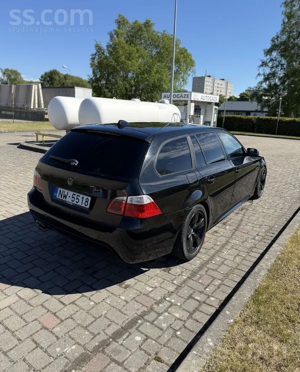 BMW Tirgojas kopts BMW e61 530d 160kw Mpack no rūpnīca