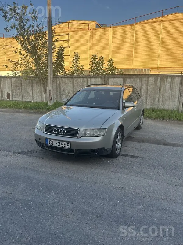 Audi Pārdodam audi a4 avant. 