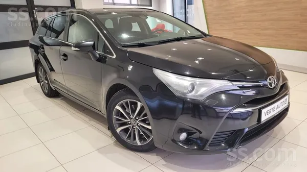 Toyota Toyota Avensis 2, 0d 105kW M/t