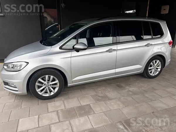 Volkswagen Pārdodu automobīli, tehniski labā stāvoklī. Pirms 