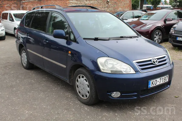 Auto ir labā tehniskā un vizuālā stāvoklī. 7 sēdvietas. Remonti un apkopes v