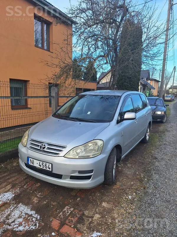 Toyota Toyota Avensis Verso 2.0 D, 7 vietas, TA līdz 10.2