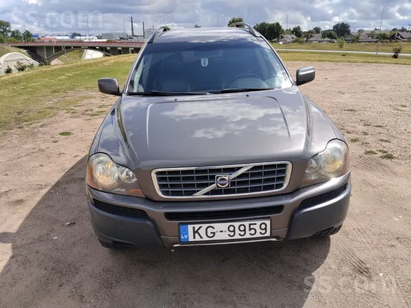 Volvo Продаю Volvo Xc90 с ручной коробкой передач 7 мест