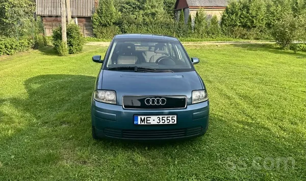 Audi Pārdod Audi A2 (1.4i)