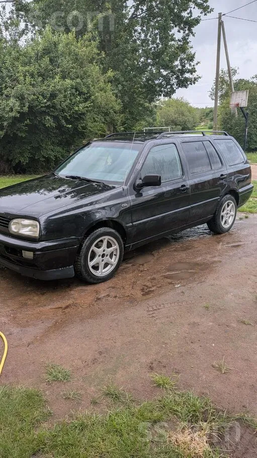 Volkswagen Pārdodu Volkswagen Golf Variant 1.9 Tdi, 66 kW.