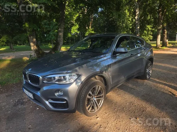 BMW Uzņēmums pārdod BMW x6 3.0d ar 190kw dzinēju. Nobr