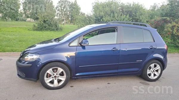 Продается надежный, экономичный и ухоженный автомобиль. Машина обслуживалась