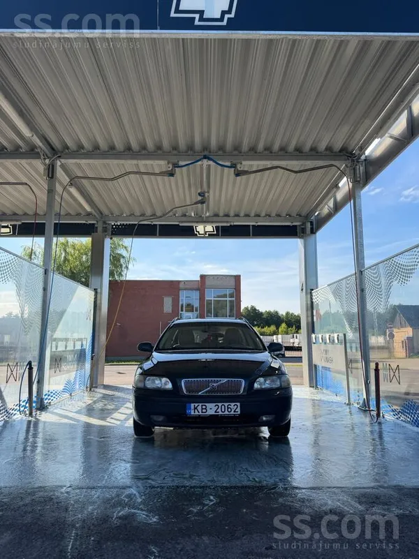 Volvo Продаю машину с надежным старым мотором, во владен