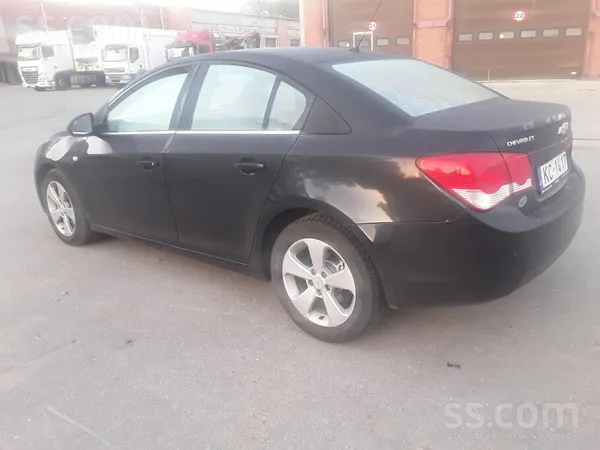 Chevrolet Продаю или меняю Chevrolet Cruze 2011g. , 2.0 dize