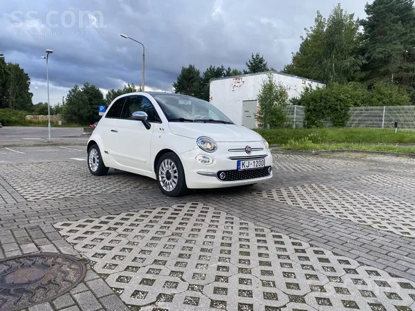 Pārdodu Fiat 500 – mazu itāļu šedevru ar raksturu.
Šis nav vienkārši maz