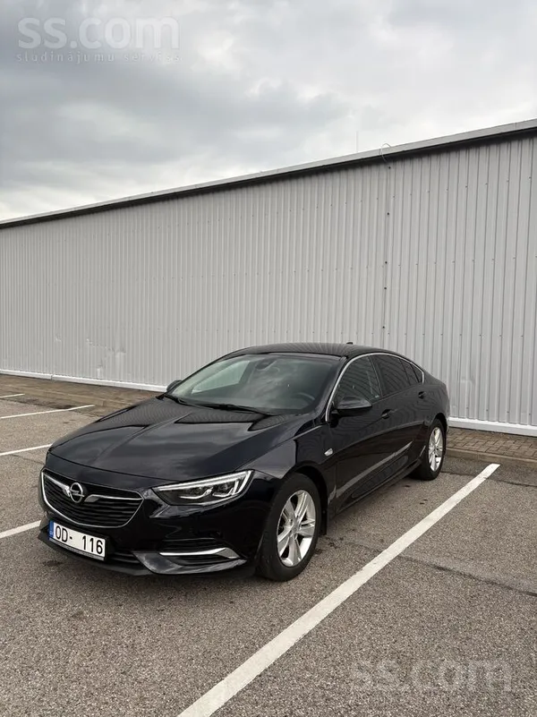 Opel Perfektā tehniskā stāvoklī. Mazs nobraukums. Ļoti 