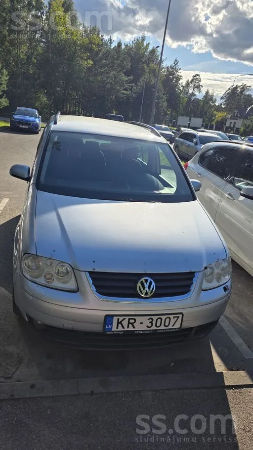 Volkswagen Продаётся машина в хорошем техническом состоянии. 