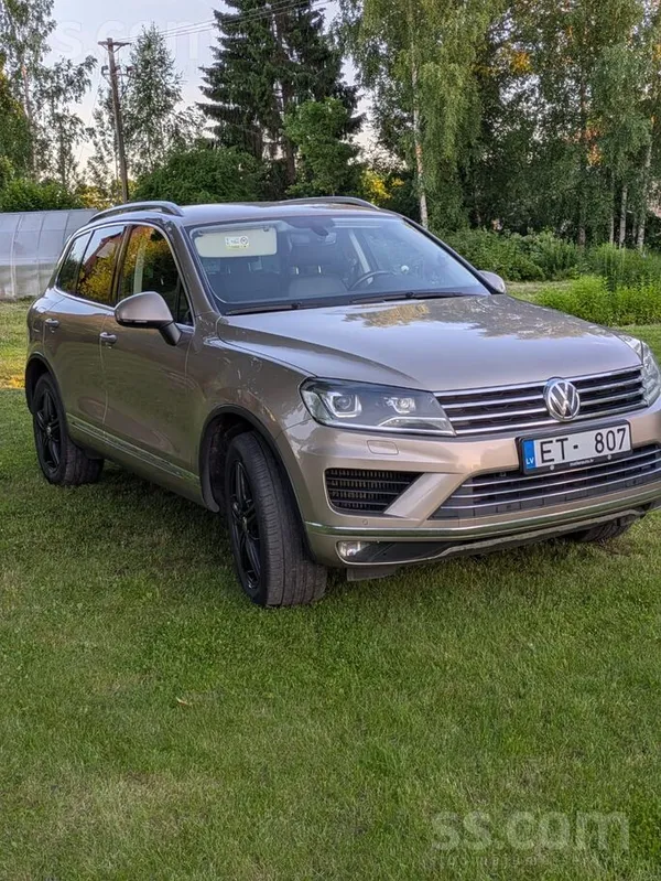 Volkswagen VW Touareg 2017. gads ļoti labā stāvoklī, v/n zīme
