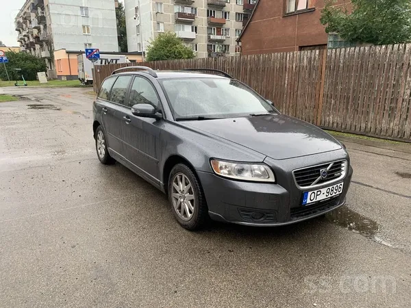 Volvo V50, jauna tehniskā apskate - derīga līdz 08.2027. 

Tehniskie dati: