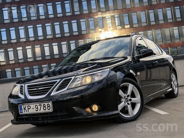 Saab Skaista mašīna, teicamā tehniskā stāvoklī. Pilnīgi