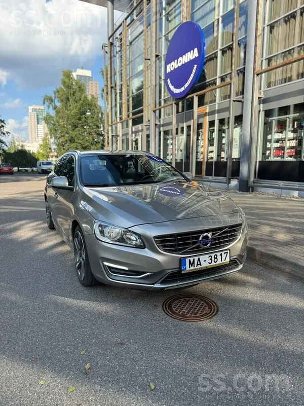6500€
volvo v60 
Ir iespejams uz nomaksu bez lizinga kompaniju starpniekem