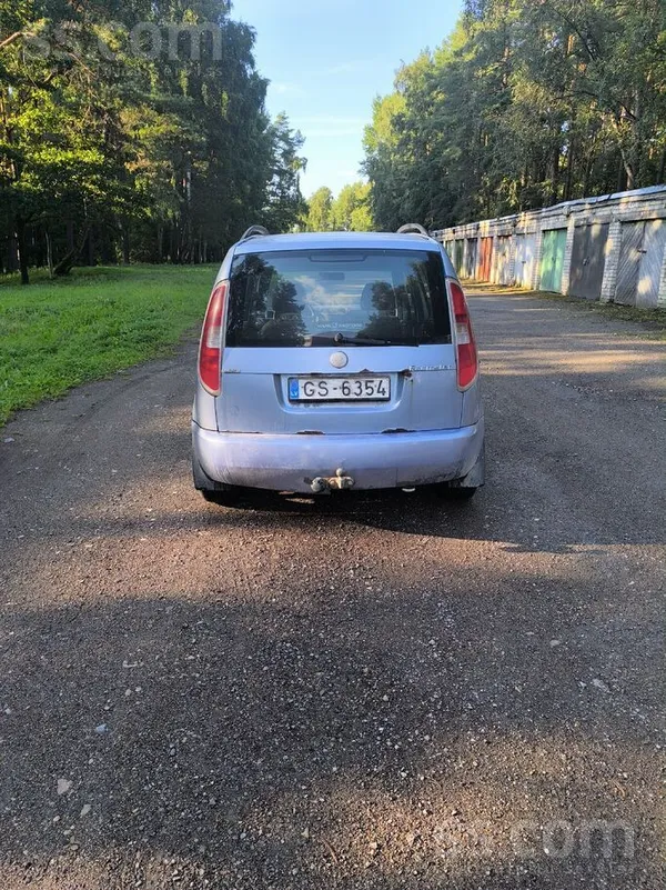 Skoda Tiek pātdots roomster bez tehniskās apskates. Visā